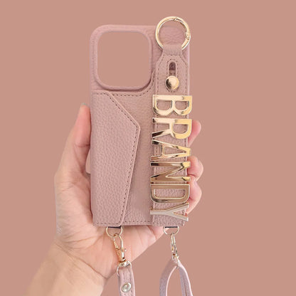 【カスタムシリーズ】ゴールドネームプレート ショルダーストラップ付き レザー調 iPhoneケース  ｜iPhone対応 #240712