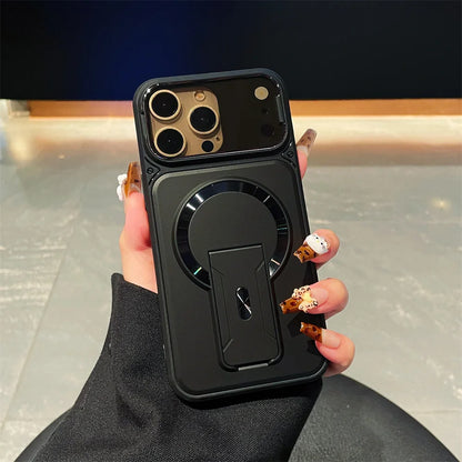 マグネット内蔵 折りたたみリングスタンド付き iPhoneケース (全7色) メタリック・アクセント #261217