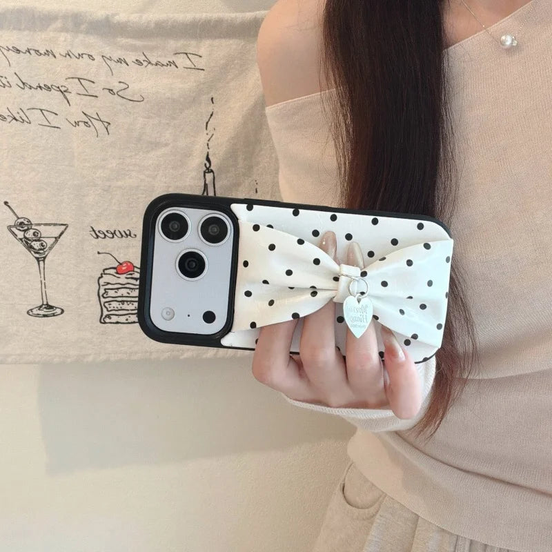 【立体リボン】 ハートチャーム付き ソフトレザー調 ドット柄 水玉 iPhoneケース #260209
