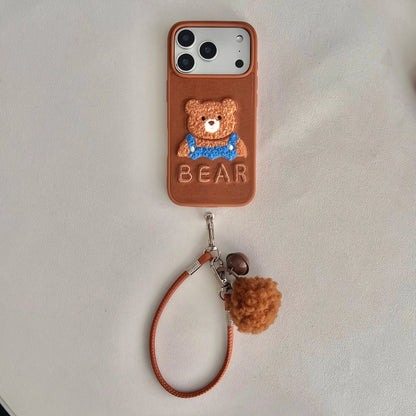 【テディエンブロイ】くま刺繍 × ボンボンチャーム スマホケース｜iPhone対応 #240806