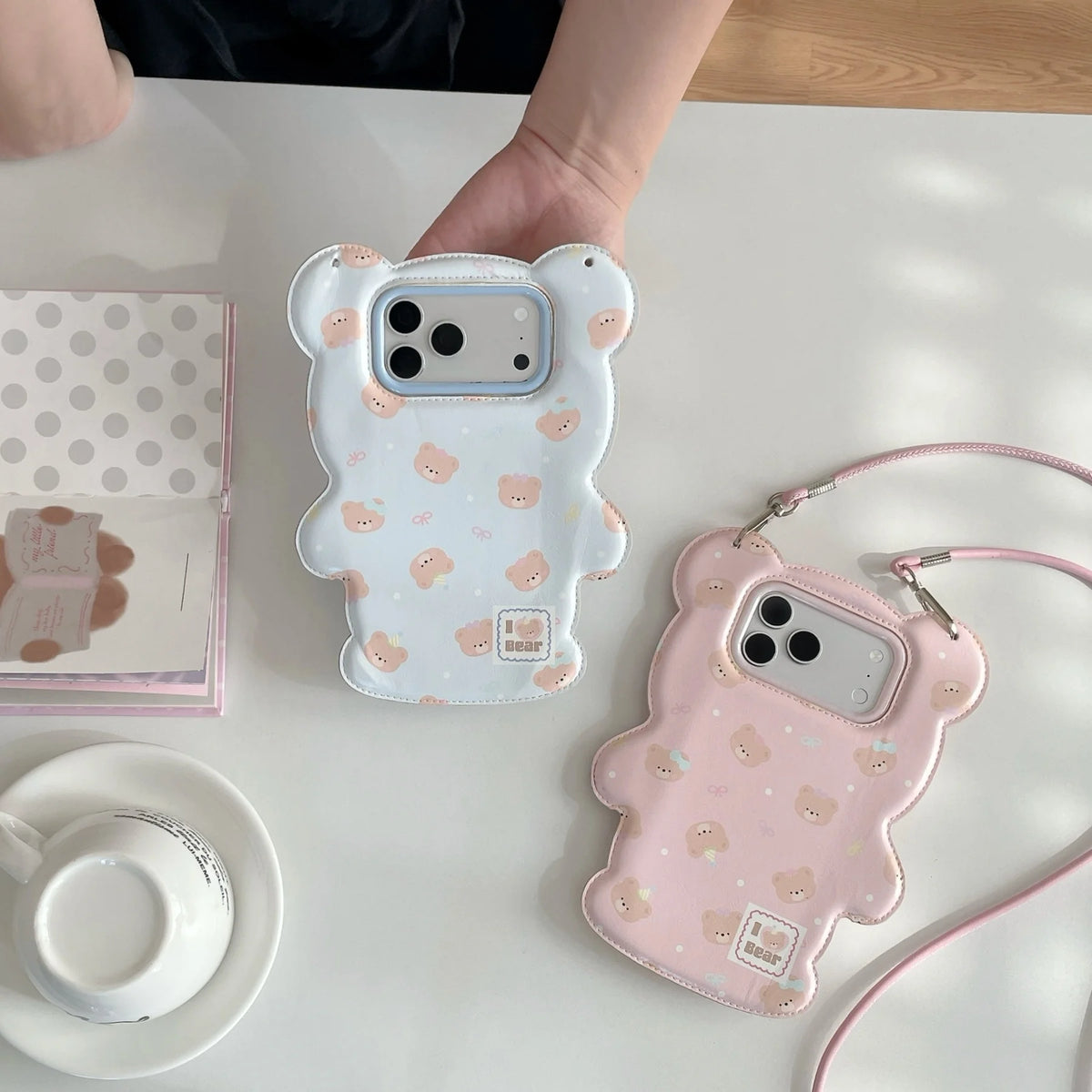 くまダイカット ストラップ付き iPhoneケース (全2色) ガーリー・フェミニン #261218