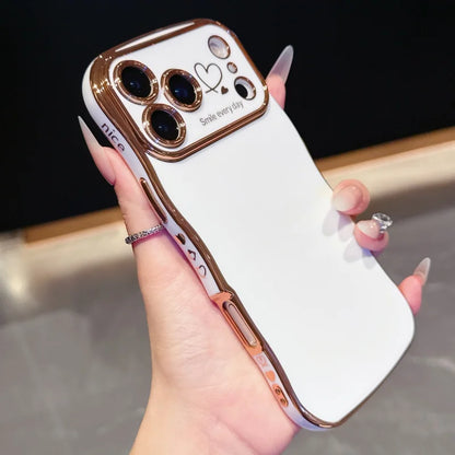 【ハートシリーズ】ゴールド ウェーブフレーム＆ハートデザイン 高級感 スマホケース｜iPhone対応 #251107