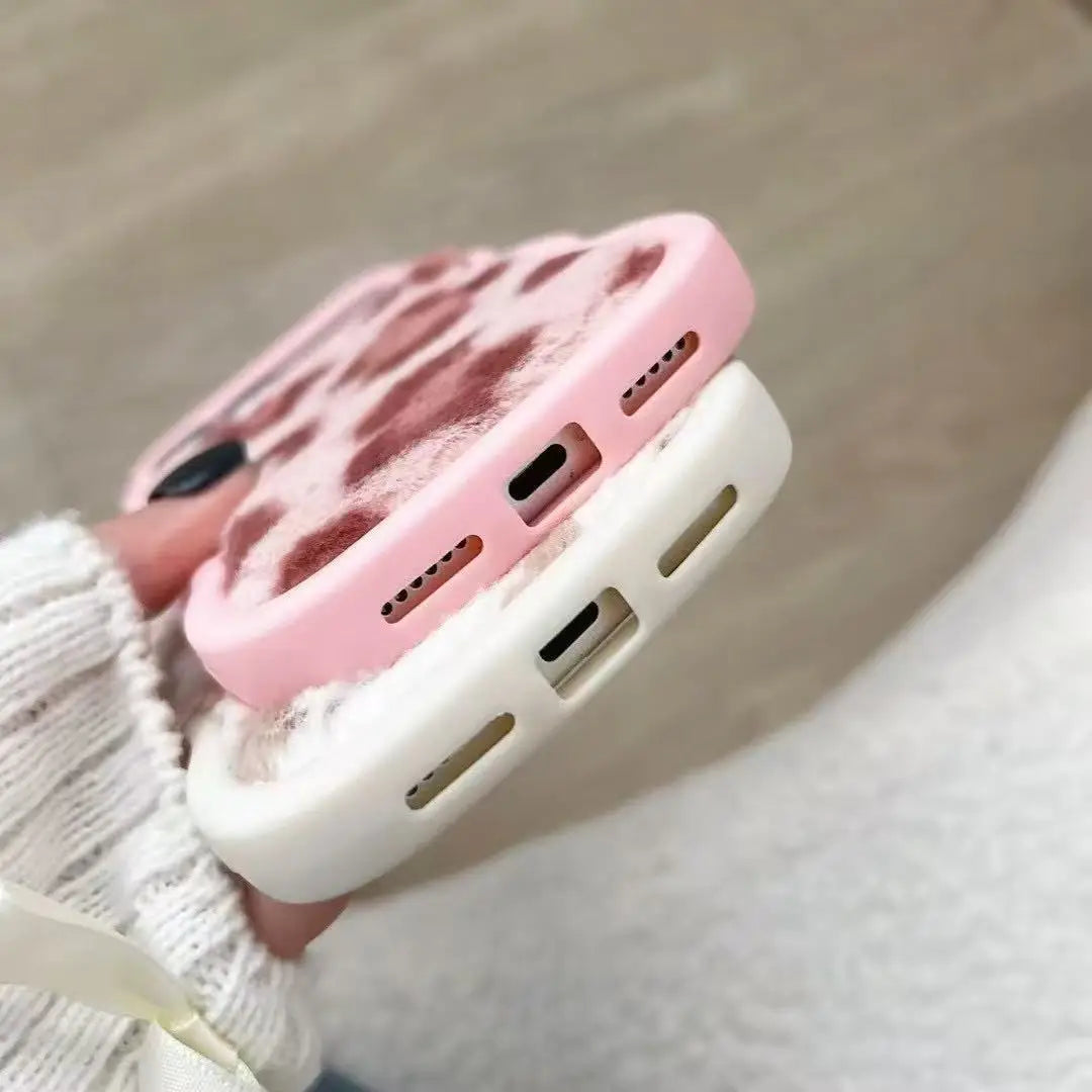 もこもこ レオパード柄 ファー iPhoneケース｜ウェーブフレーム #240301