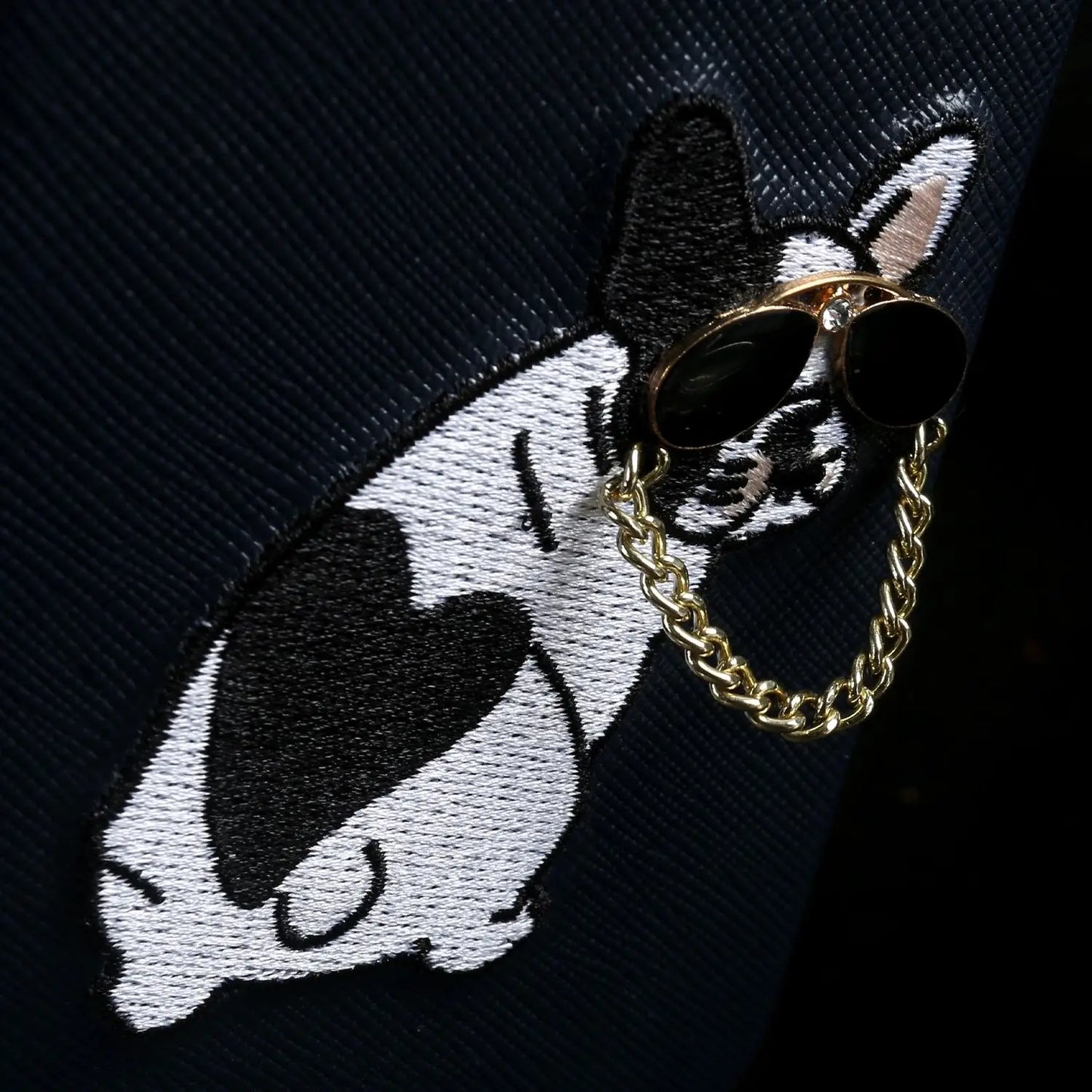 【本革シリーズ】 レザー サングラス フレンチブルドッグ 刺繍 iPhoneケース #260211