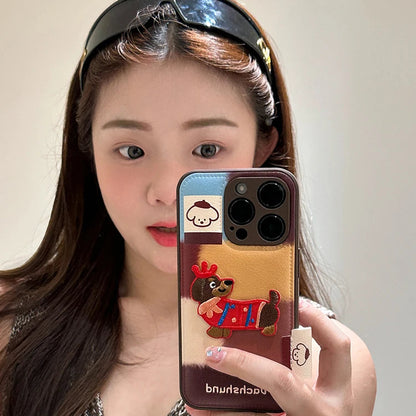 【チェックダックス】刺繍わんこ × レトロチェック エンボス スマホケース｜iPhone対応 #250210