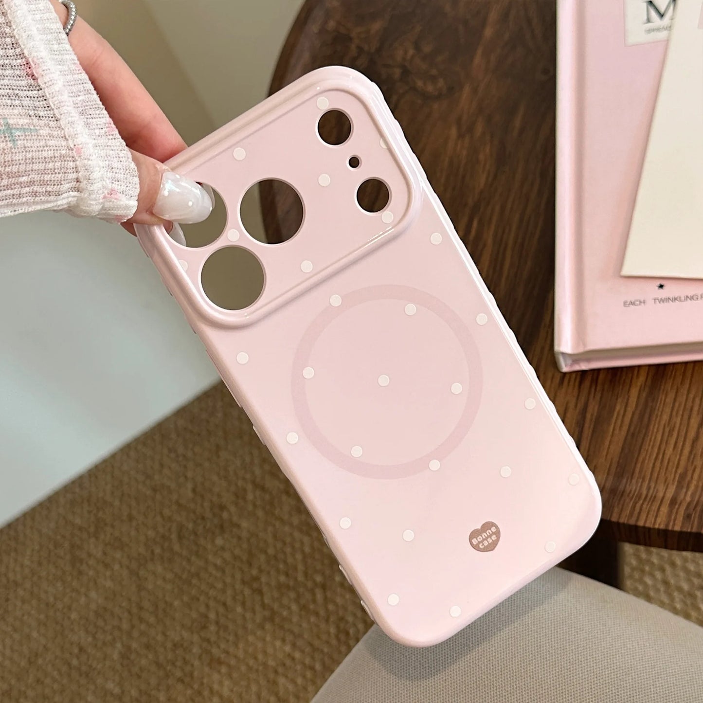 ハートミラーグリップ 水玉 ドットデザイン iPhoneケース｜マグネット内蔵 #240101