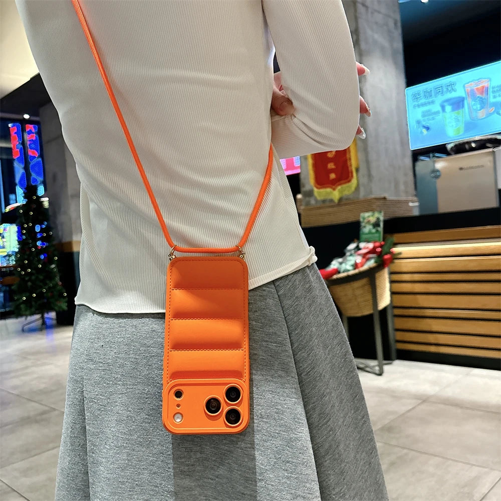 ダウンジャケット風 ソフト iPhoneケース｜ストラップ付き・カラーバリエーション豊富 #240601