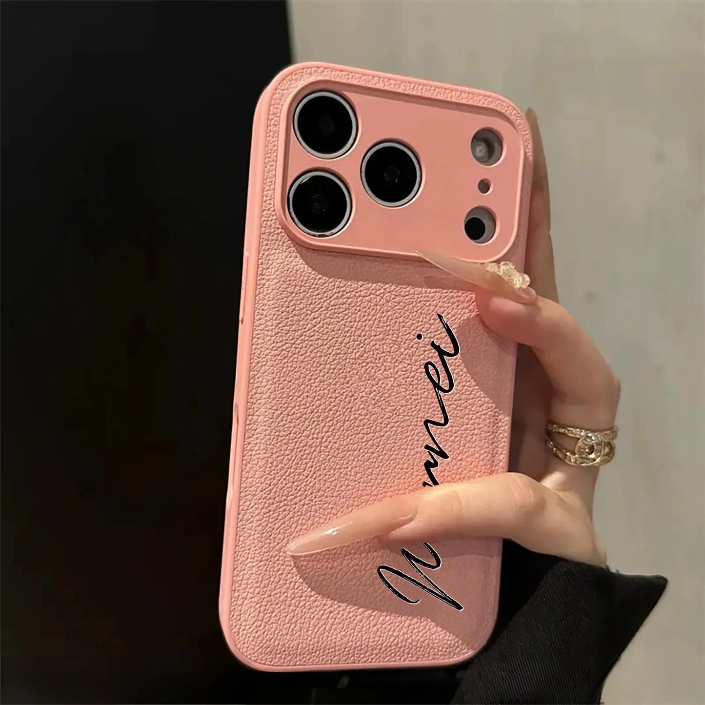 【カスタムNAMEネーム】筆記体 名入れレザーケース｜iPhone対応 #240818