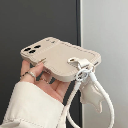 【ウェーブフレームシリーズ】スター 星型チャーム付き 波型デザイン スマホケース｜iPhone対応 #251130