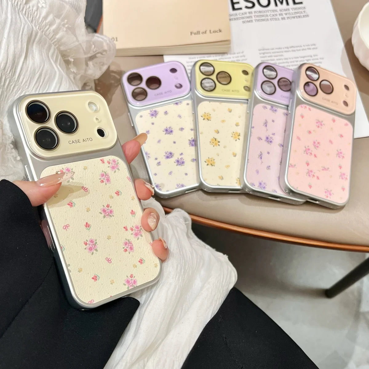 ドット柄 レザー調 メッキフレーム iPhoneケース｜淡色・大人かわいい #260050