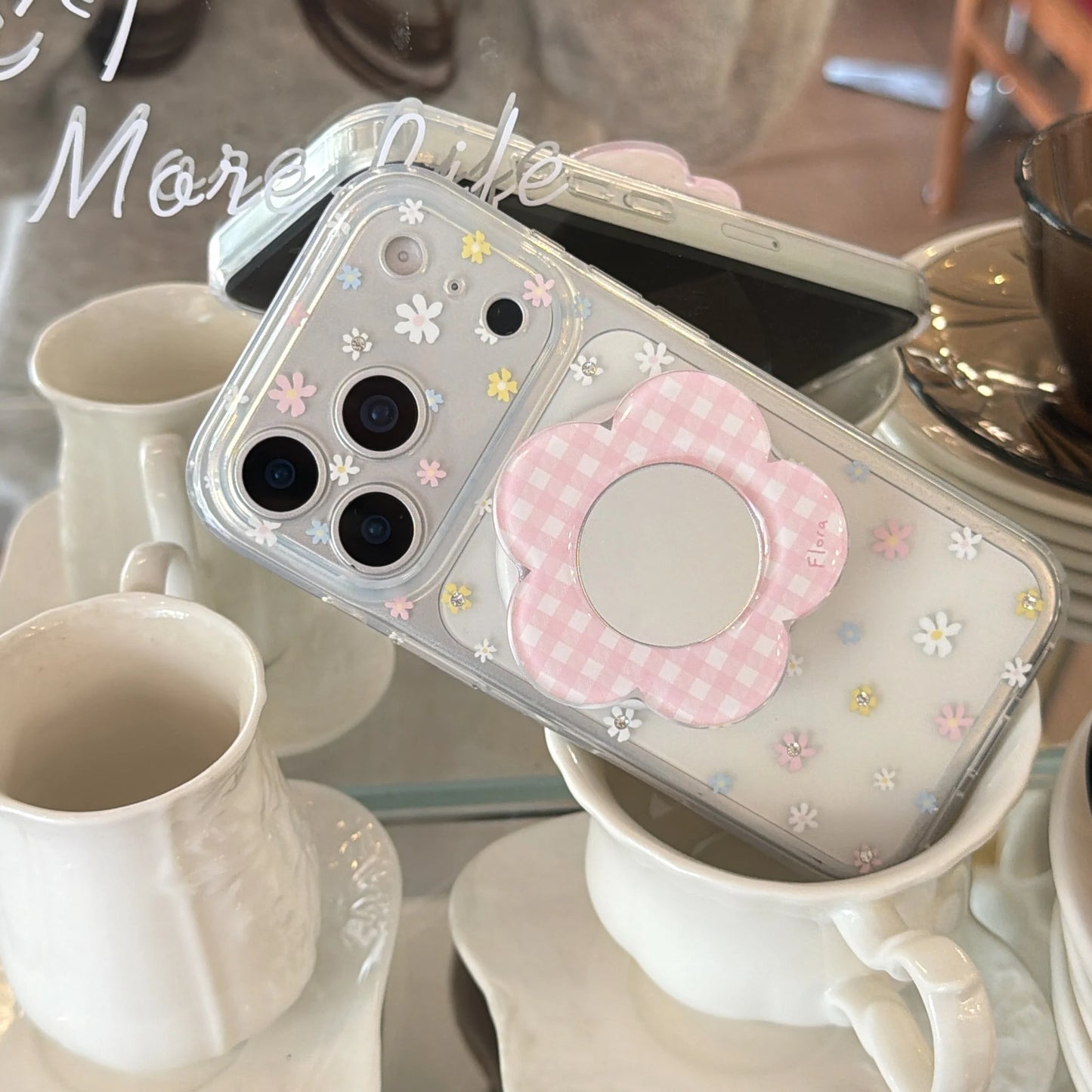 お花型ミラーグリップ デイジー柄 クリア Magnet内蔵 iPhoneケース｜淡色・大人かわいい #260025