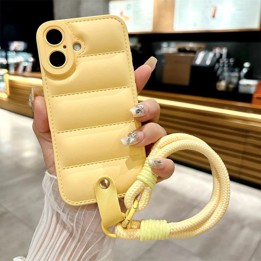 【パフキルトロープ】キルティング風×カラーロープ付き スマホケース｜iPhone対応 #250621