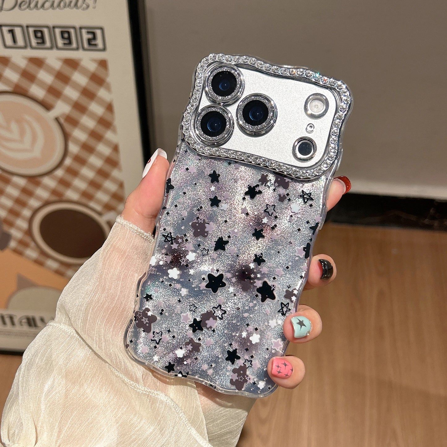 ウェーブフレーム iPhoneケース｜スターグリッター・キラキラ デザイン #240410