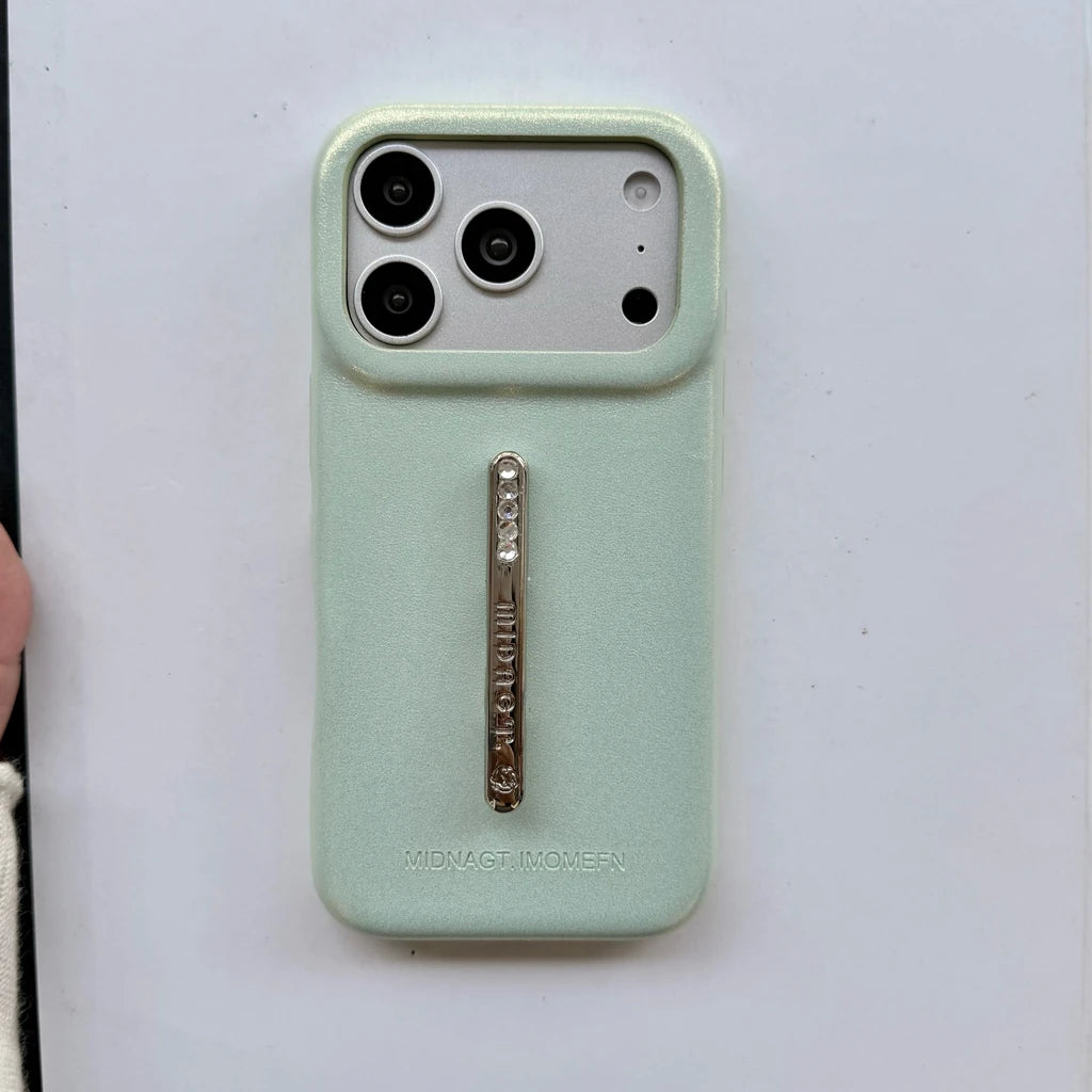 ビジューライン スリムグリップ iPhoneケース｜レザー調・高級感デザイン #231225