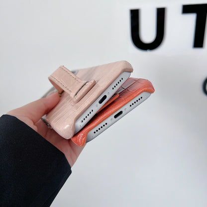 【クロコ調レザー】スリム ハンドベルト付 スマホケース｜iPhone対応 #240921