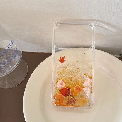 【流れるシリーズ】どんぐり もみじ 秋モチーフ きらきらラメ グリッター クリアスマホケース｜iPhone対応 #241018