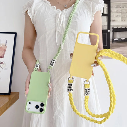 【ショルダーシリーズ】シリコン素材 シンプルデザイン ロープストラップ付きスマホケース｜iPhone対応 #251206