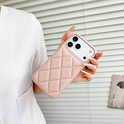 【キルティングレザー調】エレガント ダイヤステッチ スマホケース｜iPhone対応 #250308