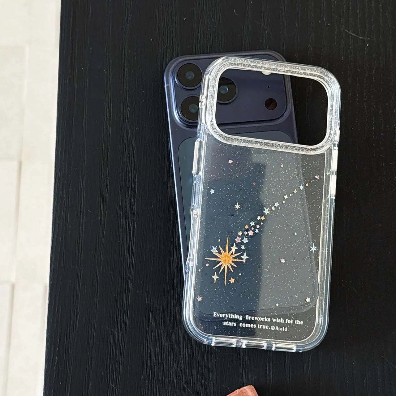 【スター×パールストラップ】キラキララメ 流れ星モチーフ クリア スマホケース｜iPhone対応 #240618