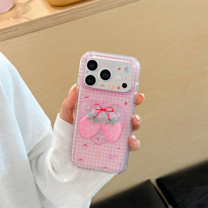 いちごグリップ ギンガムチェック ピンク iPhoneケース｜ガーリー #260048