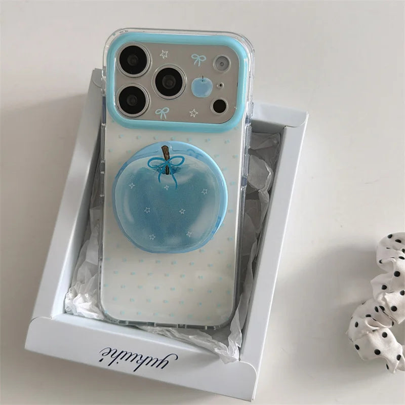 青りんごグリップ 水色リボン 透明感クリア Magnet内蔵 iPhoneケース｜淡色ブルー #260024