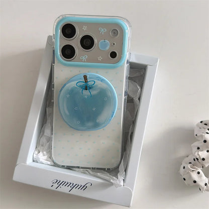 青りんごグリップ 水色リボン 透明感クリア Magnet内蔵 iPhoneケース｜淡色ブルー #260024