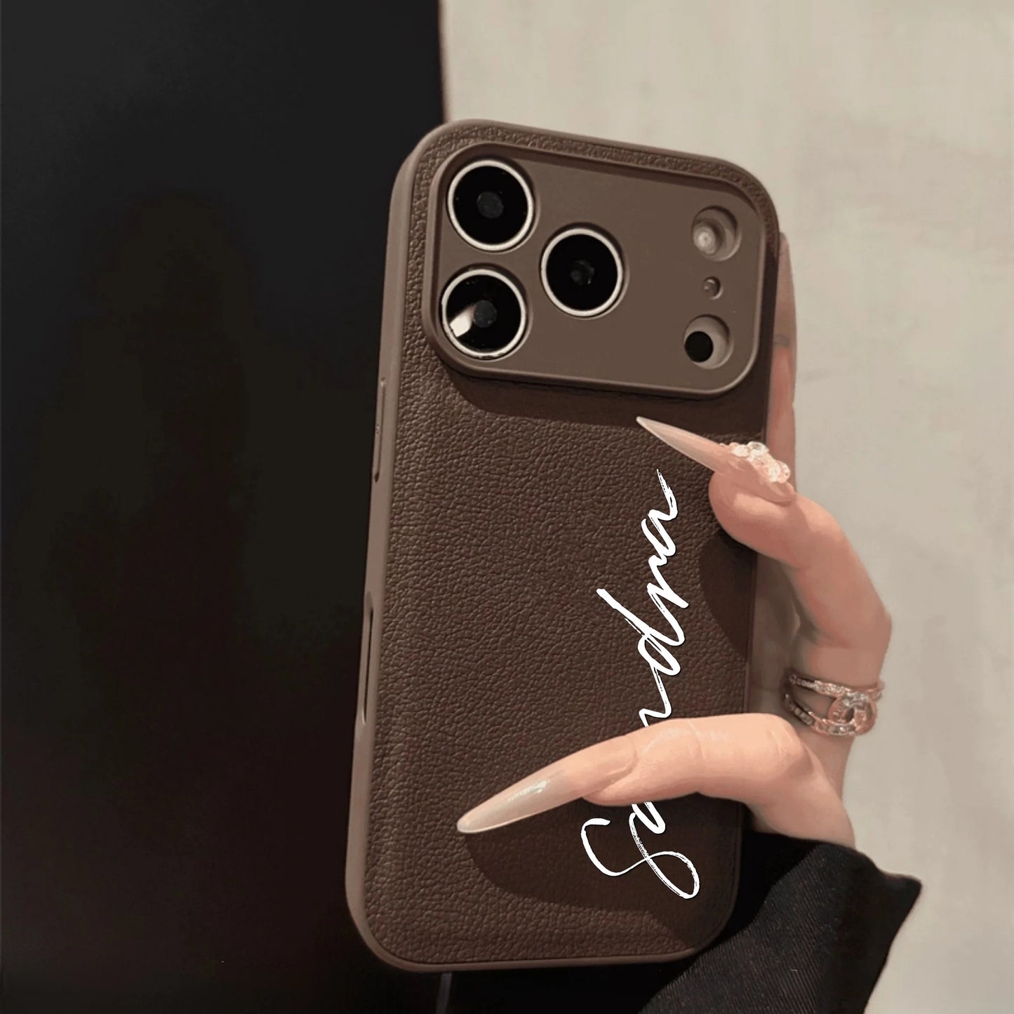 【カスタムNAMEネーム】筆記体 名入れレザーケース｜iPhone対応 #240818