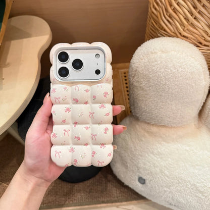 【フルールキルティング風】立体ぽこぽこデザイン フラワー iPhoneケース #240607