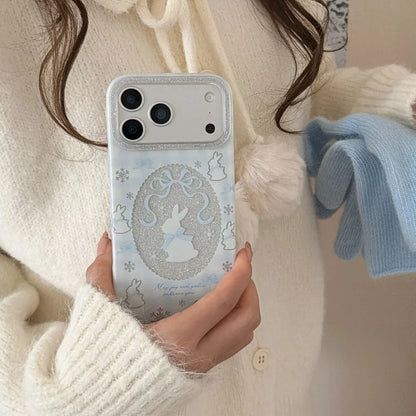 ラビットレース グリッターiPhoneケース｜うさぎモチーフ・キラキラフレーム・ファーチャーム付き #240501