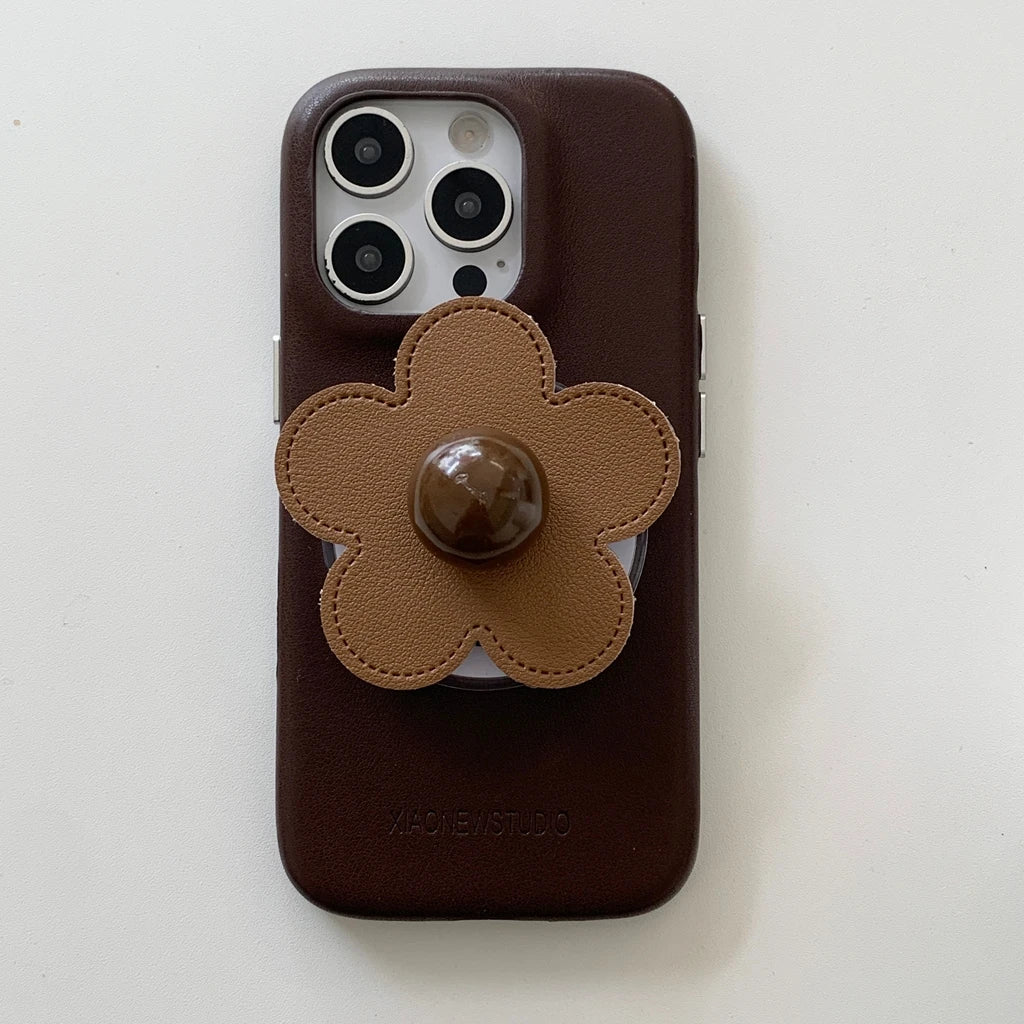 【フラワーポップ】レザー調 立体フラワー モチーフ付き スマホケース｜iPhone対応 #250423