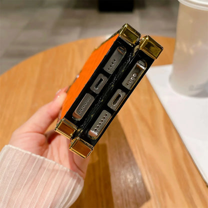 【スクエアシリーズ】キルティングレザー スタッズスクエアケース 高級感＆耐衝撃 ｜iPhone対応 #250818