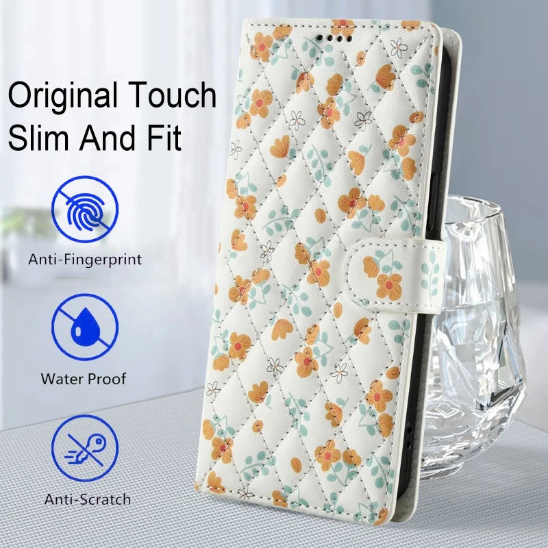 【ブックスタイル】花柄 フラワーキルティング ストラップ付き 手帳型 iPhoneケース｜カード収納 ショルダー対応 #240110