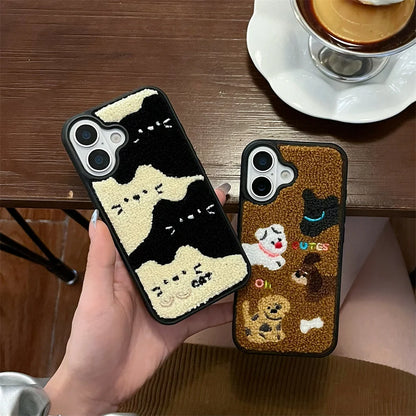【ふわもこアニマルズ】刺繍タッチ × モコモコ立体デザイン スマホケース｜iPhone対応 #250605