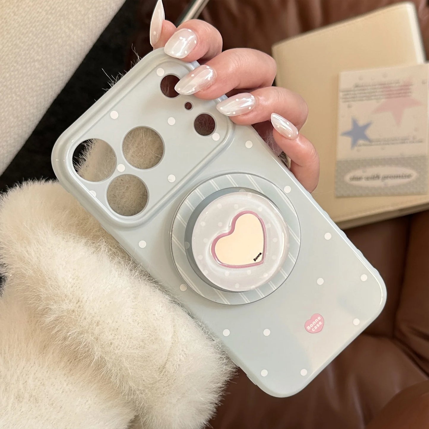 ハートミラーグリップ 水玉 ドットデザイン iPhoneケース｜マグネット内蔵 #240101