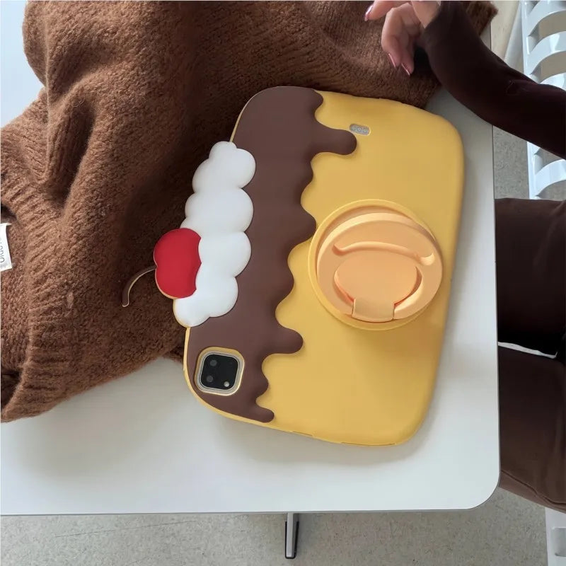 【ipadケース】プリンデザイン グリップ付き iPadケース｜スイーツ・立体モチーフ #261071