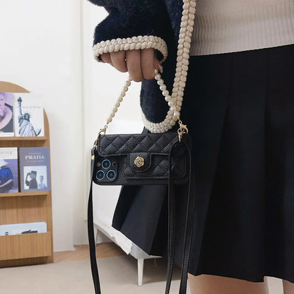 【キルティングミニウォレット風】パール付きショルダーケース｜iPhone対応 #250714