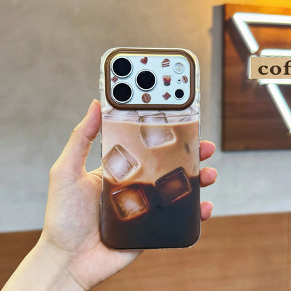 日常に溶け込むカフェラテの iPhoneケース｜耐衝撃・防塵仕様 #260069