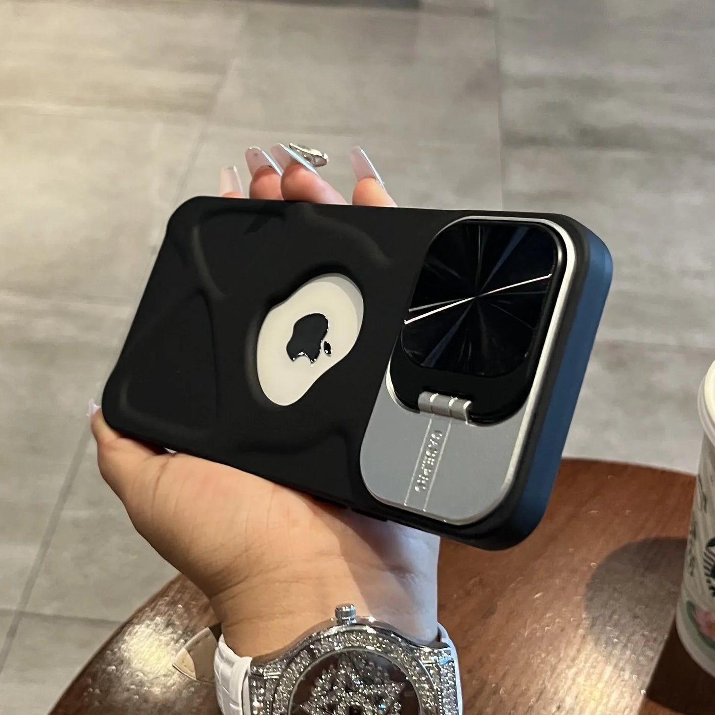 耐衝撃 iPhoneケース｜カメラレンズ保護・スタンド機能付き TPUシリコン スマホカバー おしゃれ メンズ レディース｜iPhone対応 #250408