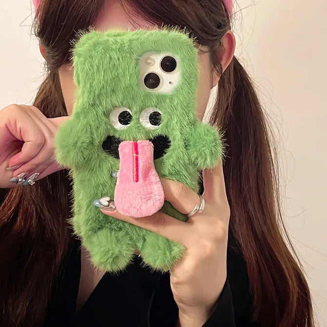 【ふわもこモンスター】マグネット付き ペアにおすすめ 立体ぬいぐるみ スマホケース｜iPhone対応 #241120