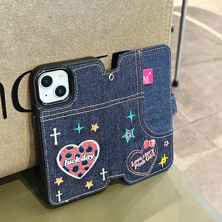 【ブックスタイル】デニム 刺繍デザイン チャーム付き 手帳型 iPhoneケース #240203