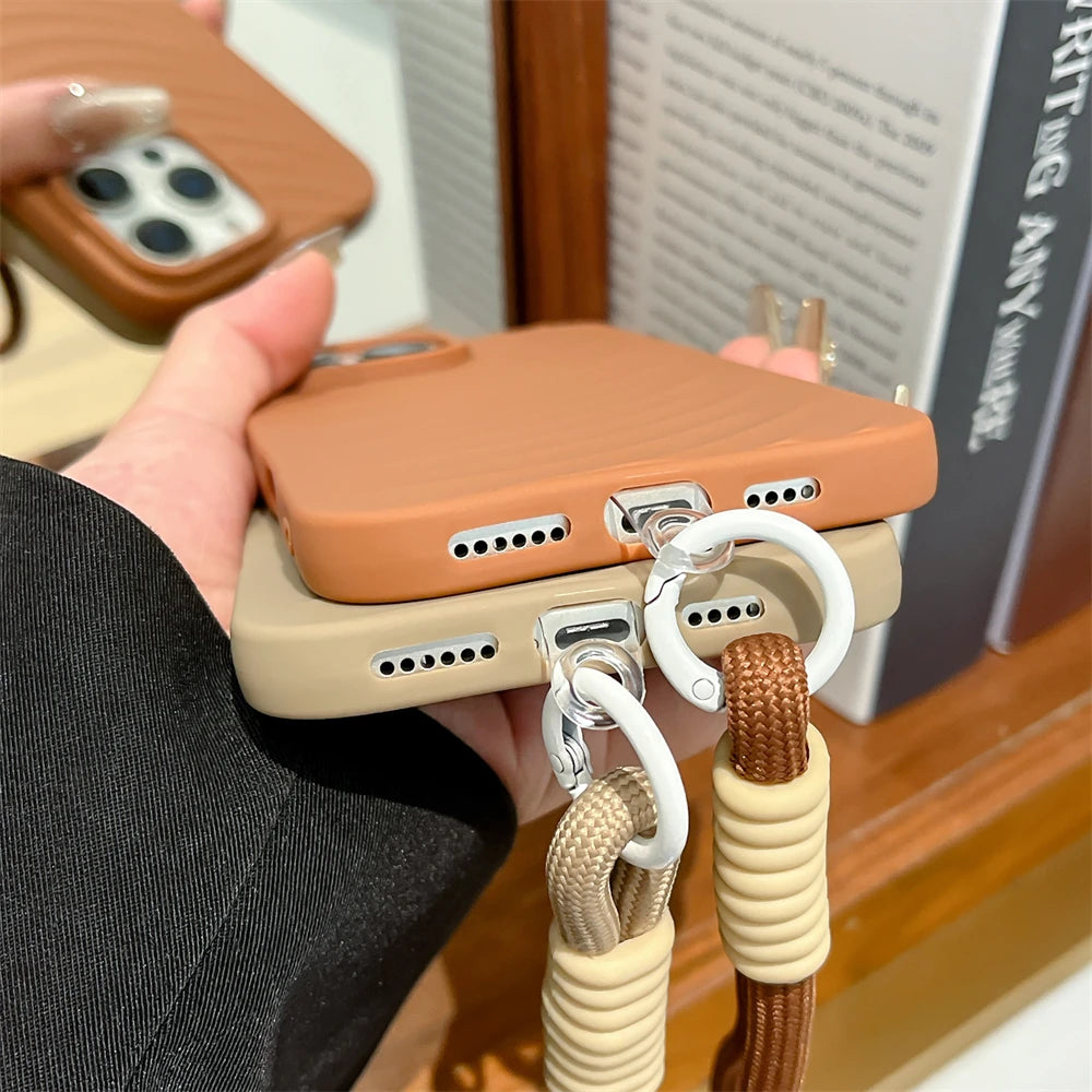 ウェーブデザイン ソフトマット シリコン iPhoneケース｜ストラップ付き・立体フォルム #231122