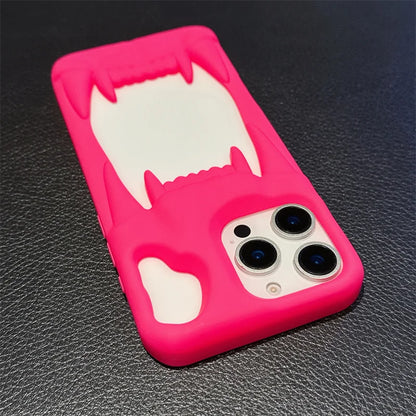 【ワイルドファング】ネオンイエロー・ピンク × 立体キバ クリアバンパー スマホケース｜iPhone対応 #240813