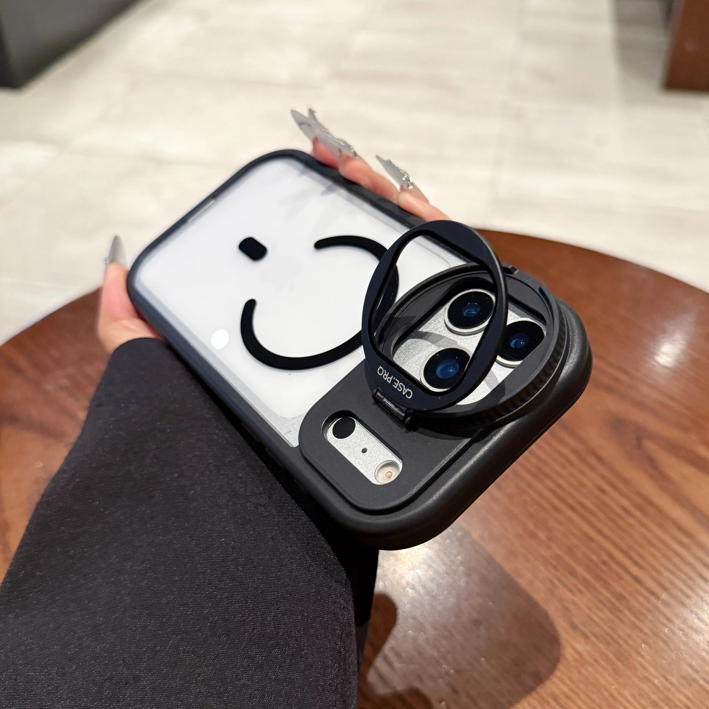 【Magnet対応】スケルトンガード 耐衝撃クリア × ストラップ スマホケース｜iPhone対応 #240824