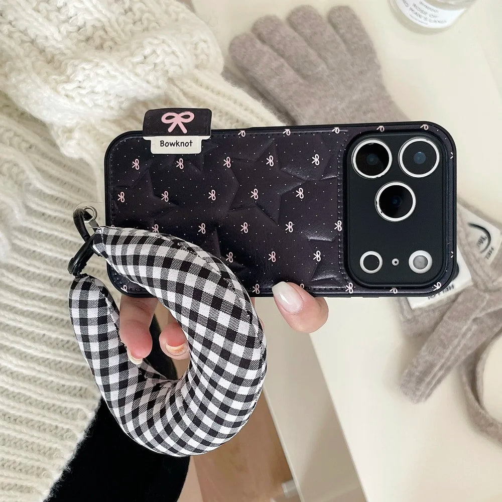【もこもこスターキルティング】 ふわふわ チェッククッション ハンドル ストラップケース｜iPhone対応 #240913