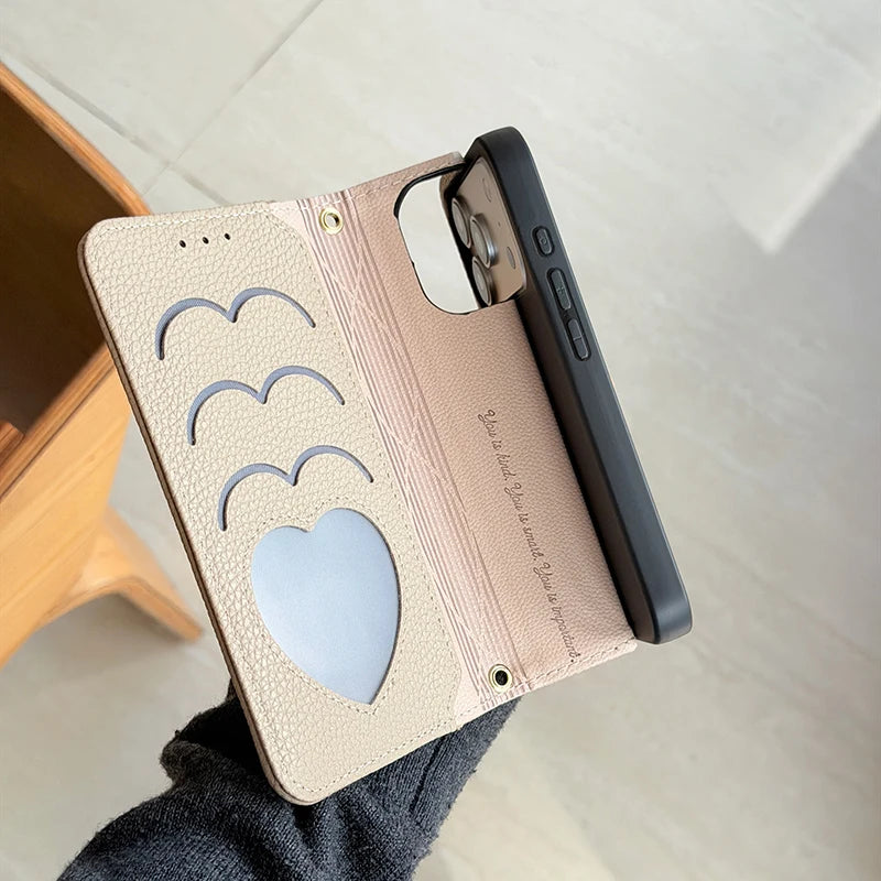 【ブックスタイル】ハートモチーフ レザー調 財布一体型 手帳タイプ iPhoneケース｜ショルダーストラップ付き #240205