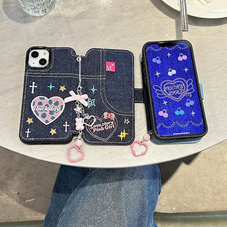 【ブックスタイル】デニム 刺繍デザイン チャーム付き 手帳型 iPhoneケース #240203
