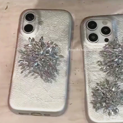 【クリスタルブロッサム】キラキラ シルバー ビジュー ホルダー付き ラグジュアリー スマホケース｜iPhone対応 #250426