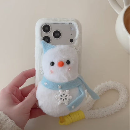 スノーマン 雪だるま iPhoneケース｜立体ぬいぐるみ・ストラップ付き #240307