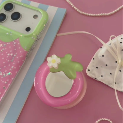 ストロベリードット ミラーグリップ付き iPhoneケース｜いちごイラスト・3Dフルーツグリップ #240429