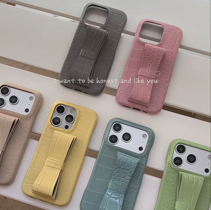 【クロコ調リボングリップ】型押し クロコレザー調 × 立体リボン スマホケース｜iPhone対応 #240617